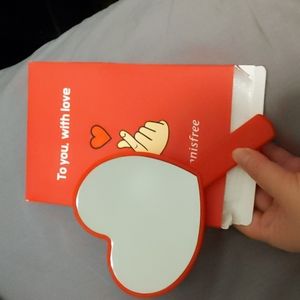 Innisfree Heart Mirror